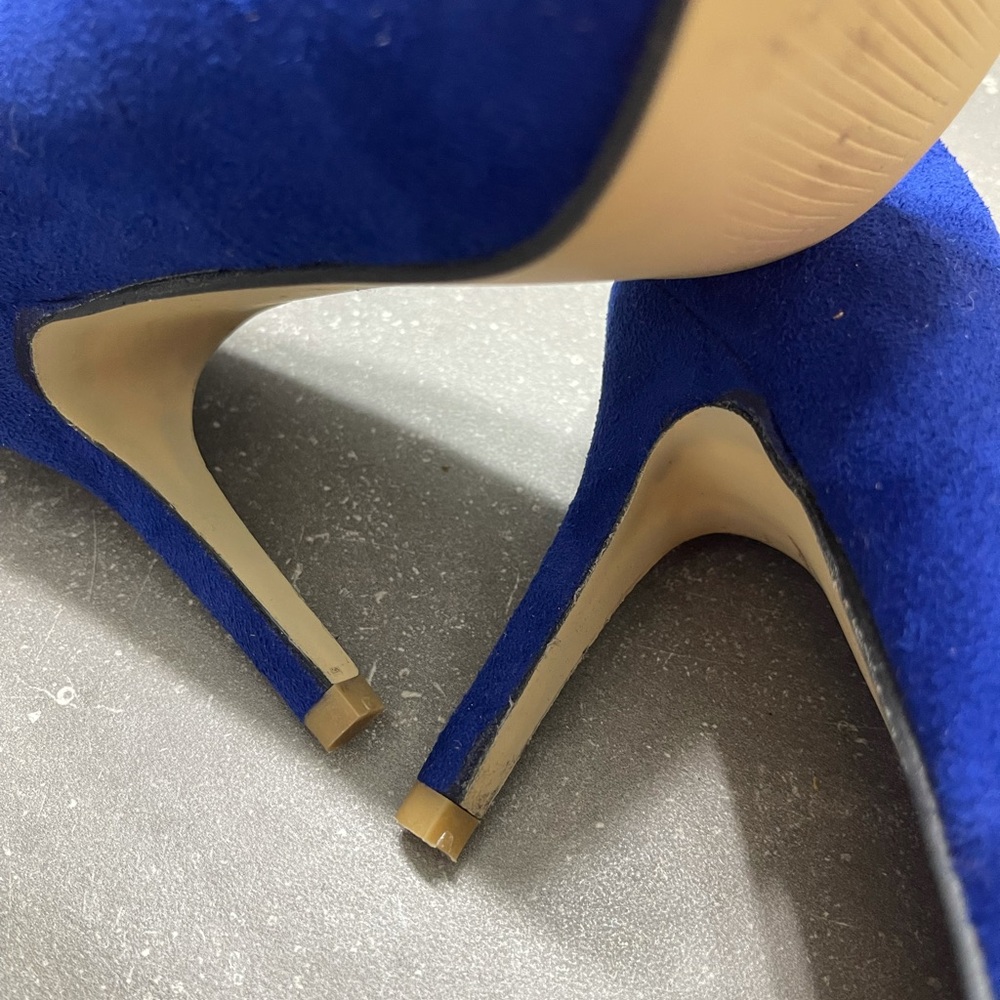 Blue shoes - Picture 5 of 7